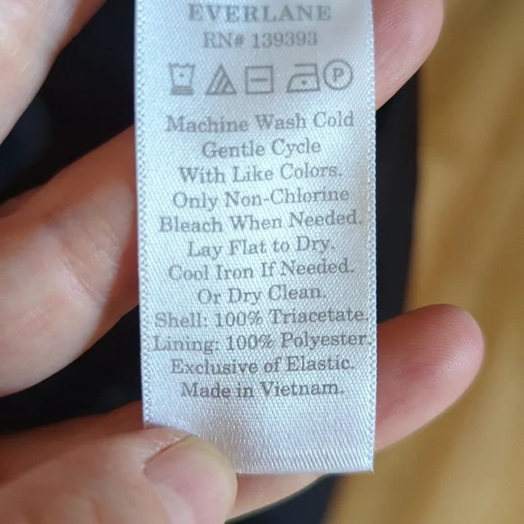 Everlane SMOCKED Midi Dress - Small - Picture 6 of 6